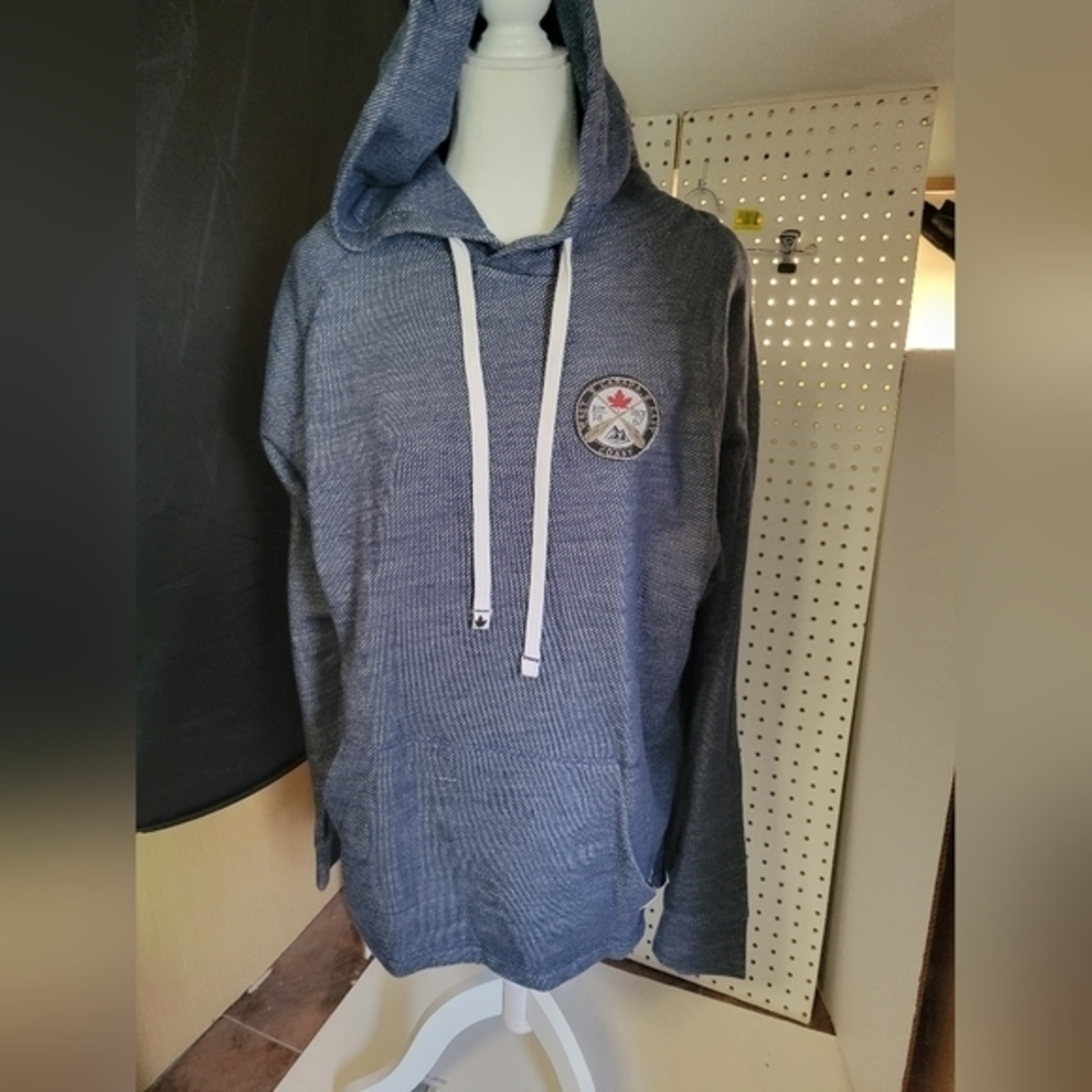 Canadiana size L blue pullover‎ hoodie  NWOT